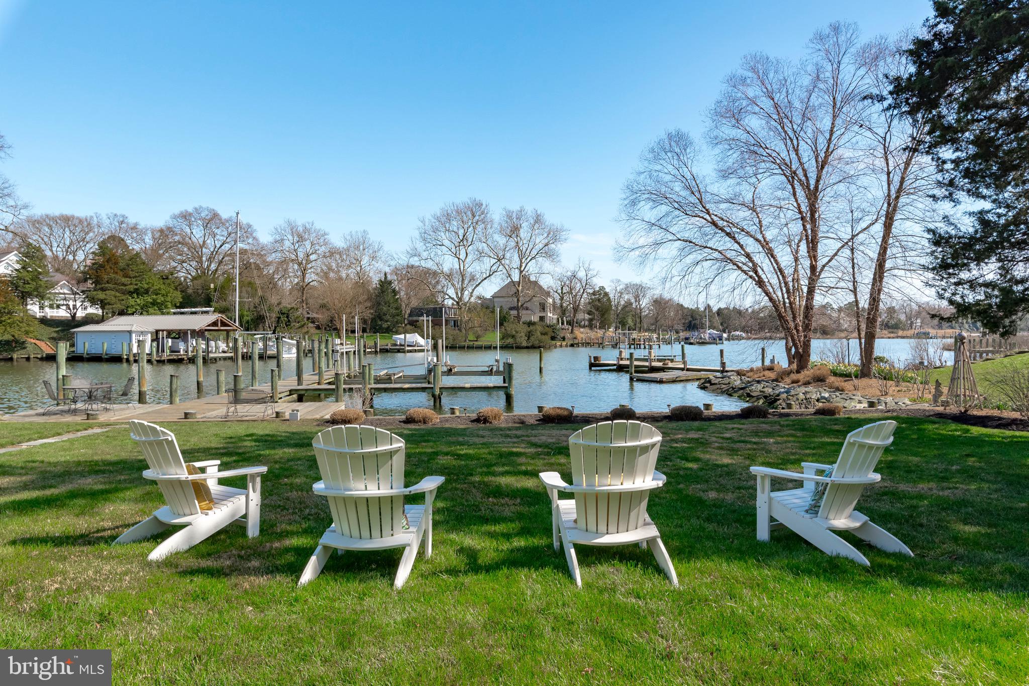 431 Ferry Point Road Annapolis, MD 21403 - Photo 2 of 37