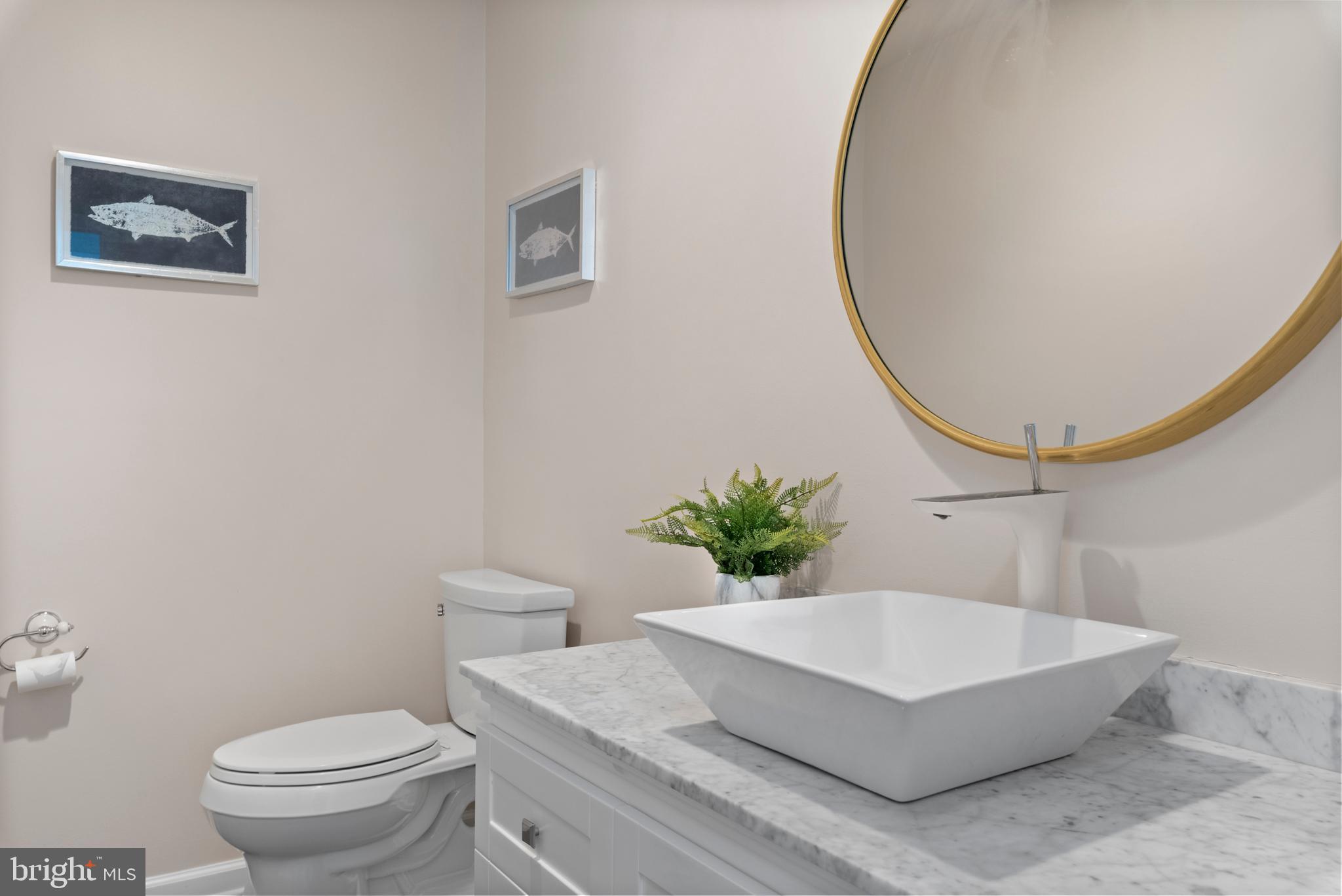 431 Ferry Point Road Annapolis, MD 21403 - Photo 24 of 37 Powder Room