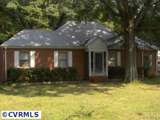 5107 Coxson Road Sandston, VA 23150 - Photo 1 of 8 Exterior Front - Front view of home