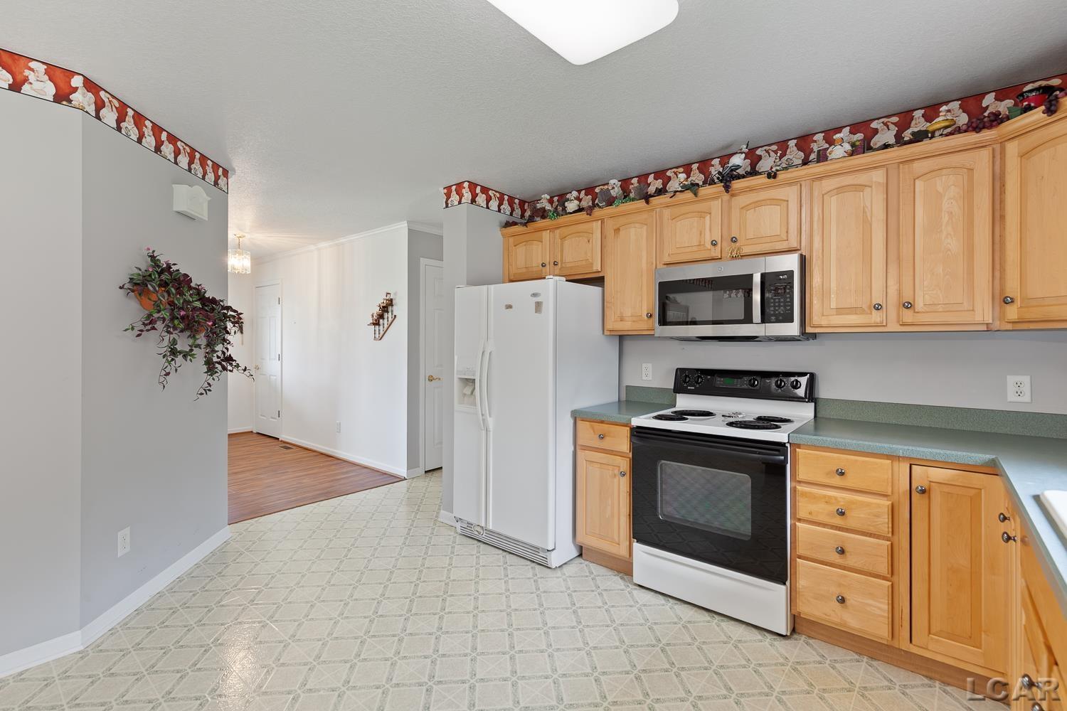 13525 Lawrence Road Hudson, MI 49247 - Photo 14 of 50