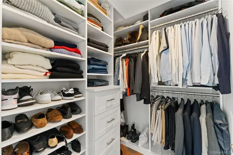 $2,095,000 | 109 Lee Road, Scarsdale, NY 10583