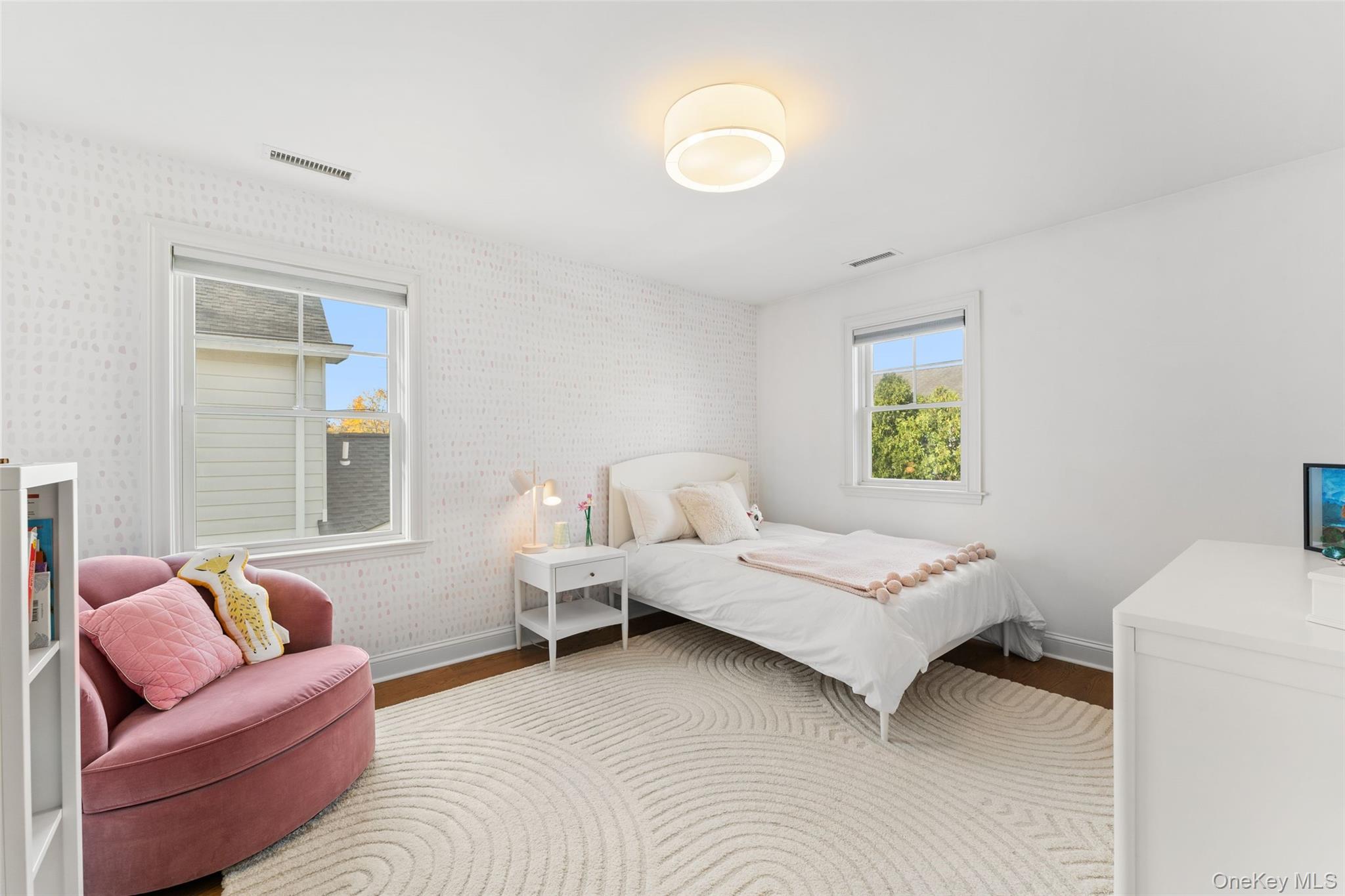 109 Lee Road Scarsdale, NY 10583 - Photo 21 of 33 Bedroom