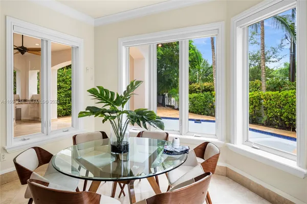 $3,975,000 | 5770 La Luneta Avenue, Miami, FL 33155
