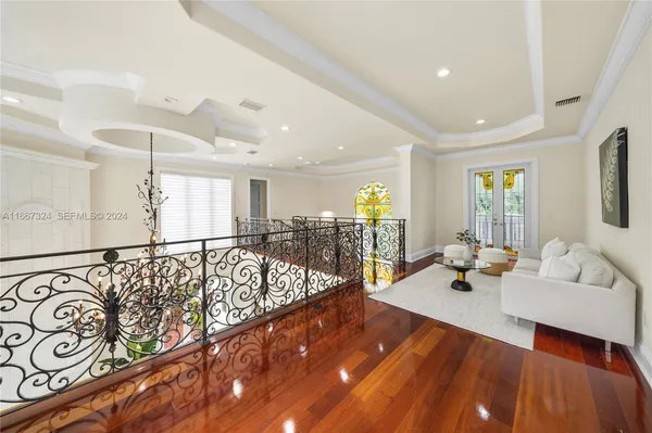 $3,975,000 | 5770 La Luneta Avenue, Miami, FL 33155