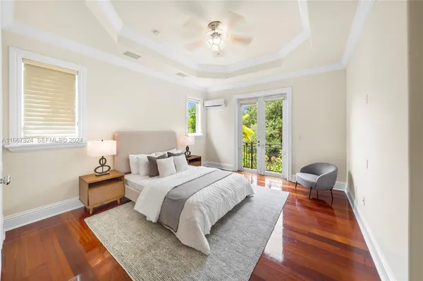$3,975,000 | 5770 La Luneta Avenue, Miami, FL 33155