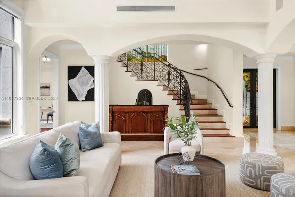 $3,975,000 | 5770 La Luneta Avenue, Miami, FL 33155