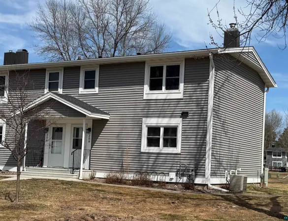 $246,000 | 208 Mitchell Circle, Duluth, MN 55811
