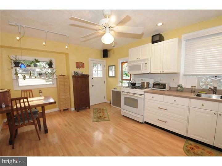 2926 Berkley Road Ardmore, PA 19003 - Photo 12 of 24 Kitchen