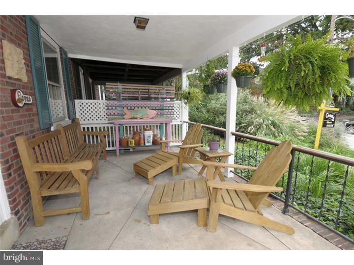 2926 Berkley Road Ardmore, PA 19003 - Photo 3 of 24 Porch