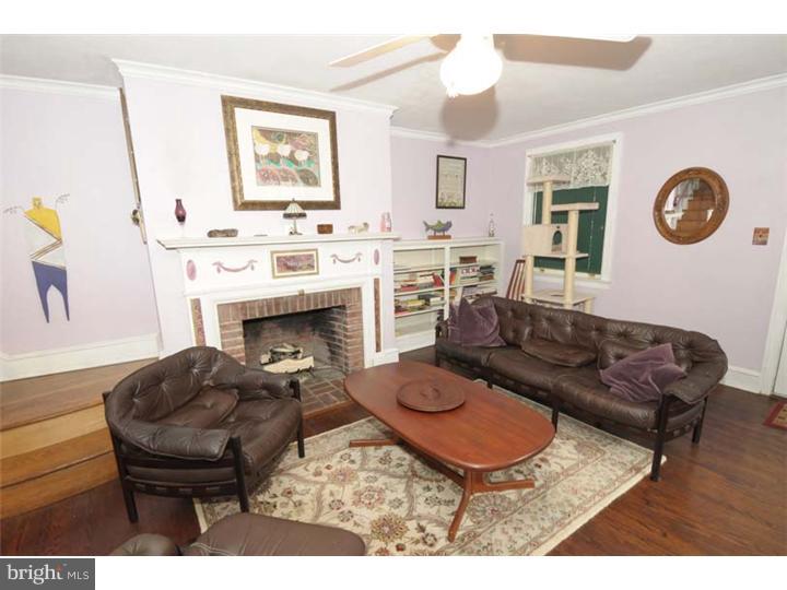 2926 Berkley Road Ardmore, PA 19003 - Photo 6 of 24 Living Room
