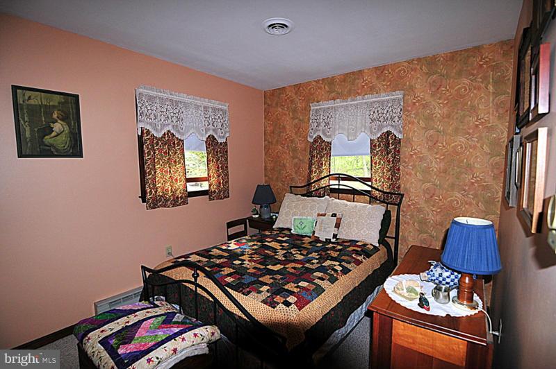 3199 Old Elk Neck Road Elkton, MD 21921 - Photo 16 of 26 Bedroom