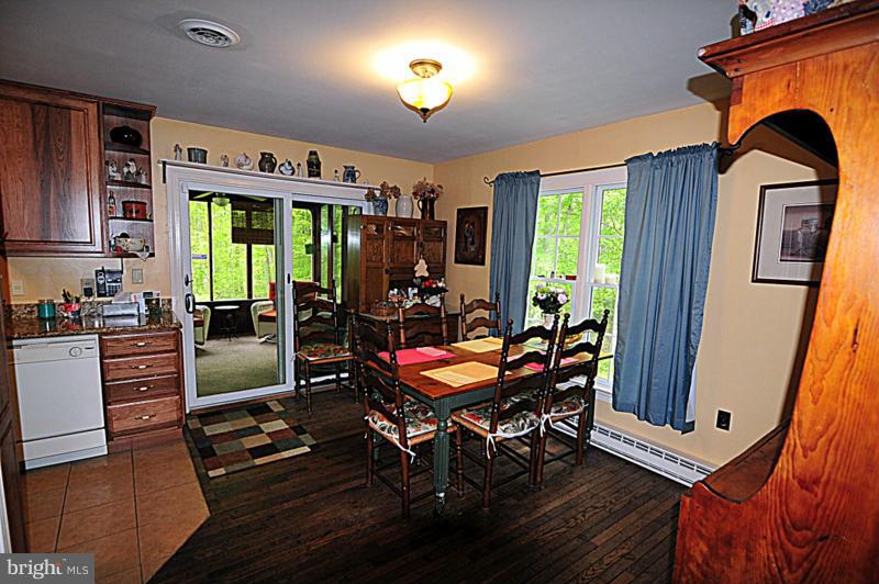 3199 Old Elk Neck Road Elkton, MD 21921 - Photo 21 of 26 Kitchen