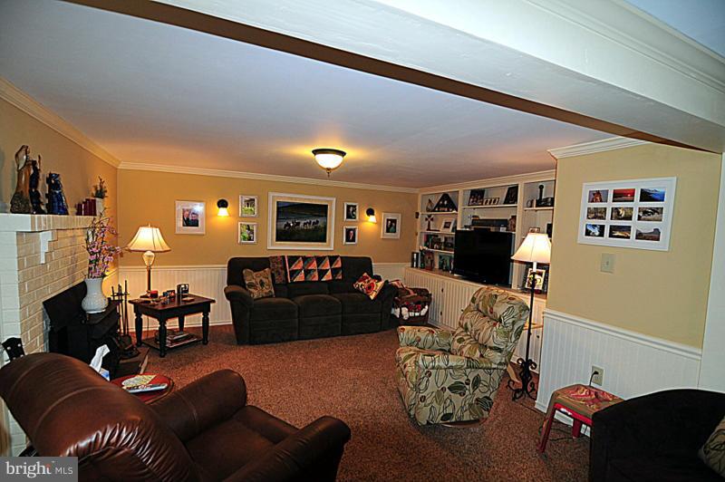 3199 Old Elk Neck Road Elkton, MD 21921 - Photo 22 of 26 Family Room