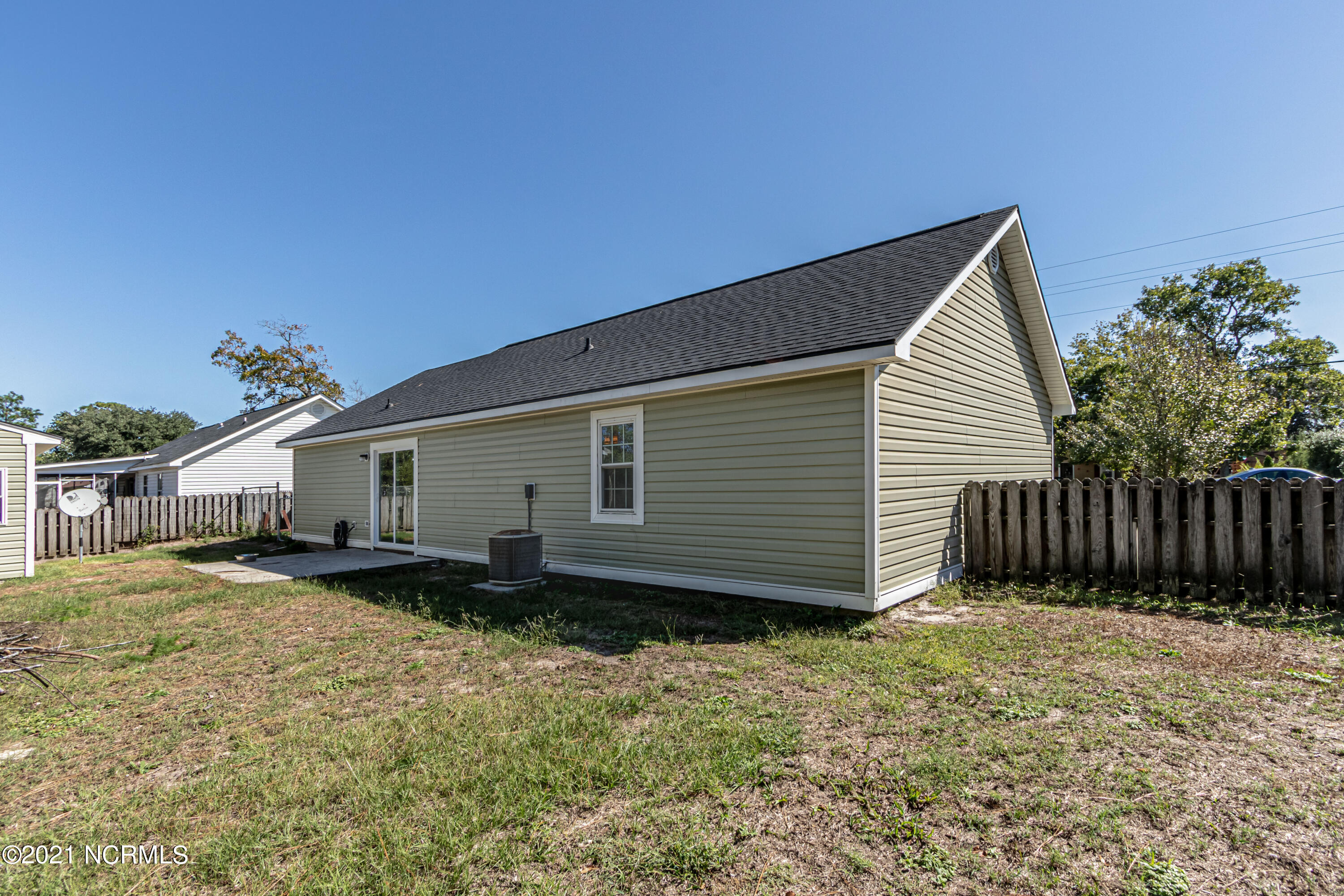 307 Crown Point Road Hubert, NC 28539 - Photo 39 of 41 RPowell_CrownPoint (39 of 40)