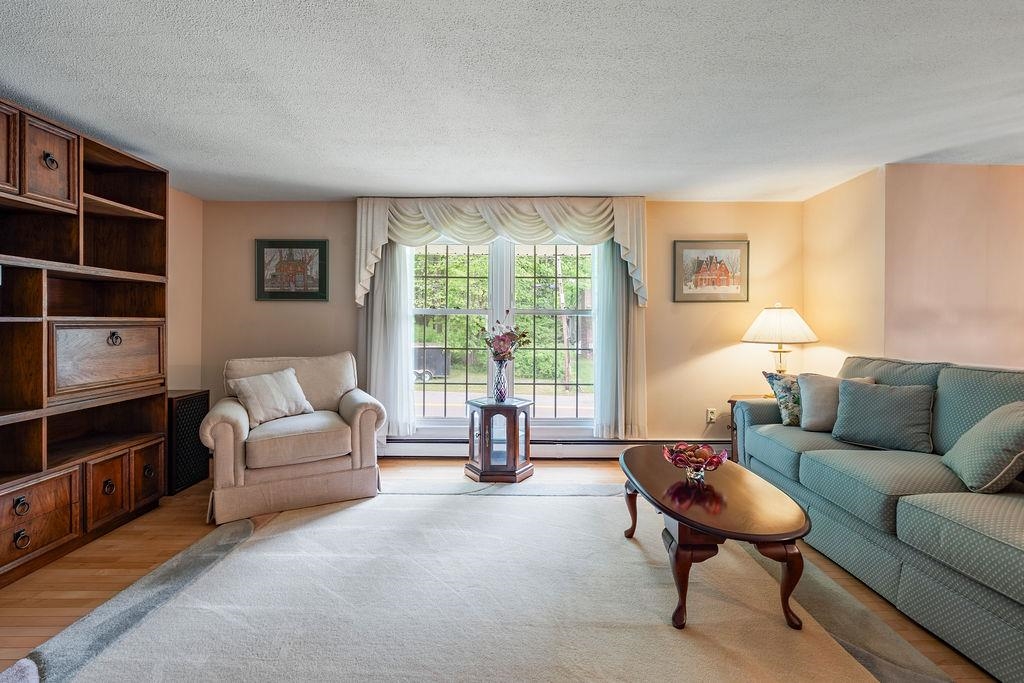 2 Harding Road Portsmouth, NH 03801 - Photo 16 of 39