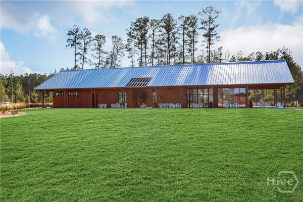 $575,000 | 584 Longleaf Drive, Richmond Hill, GA 31324