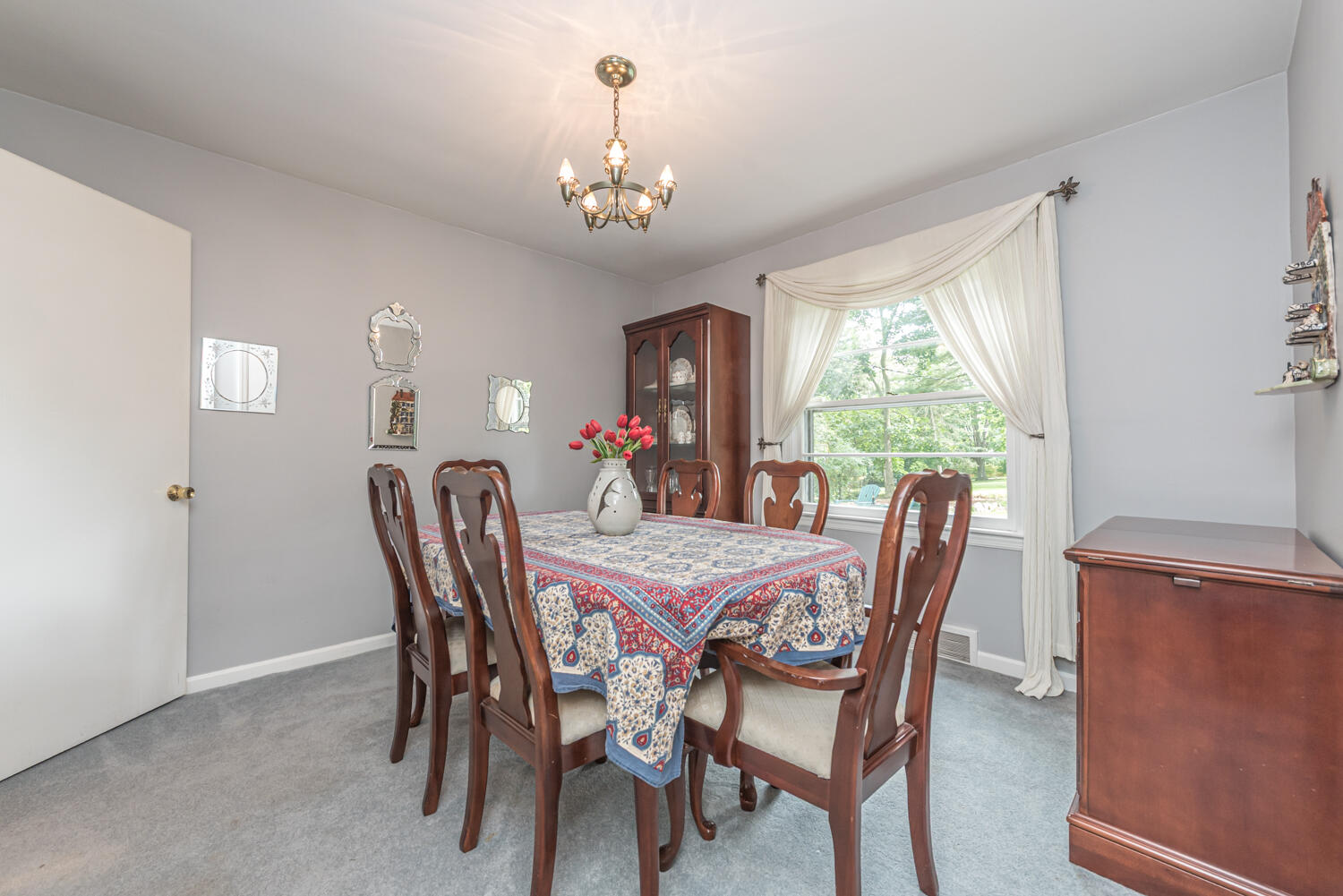 719 Sunset Road Ann Arbor, MI 48103 - Photo 27 of 65 Dining or 5th bedroom