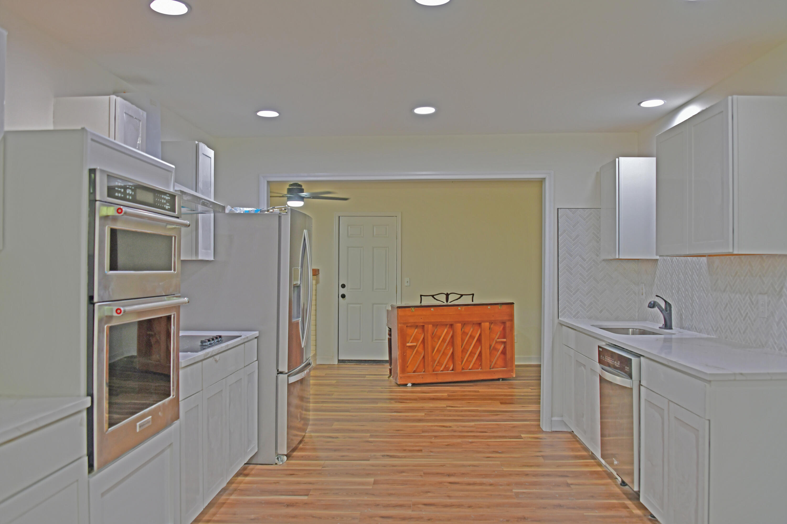 1101 Stuart Drive Moncks Corner, SC 29461 - Photo 6 of 21 Stuart Drive kitchen 2