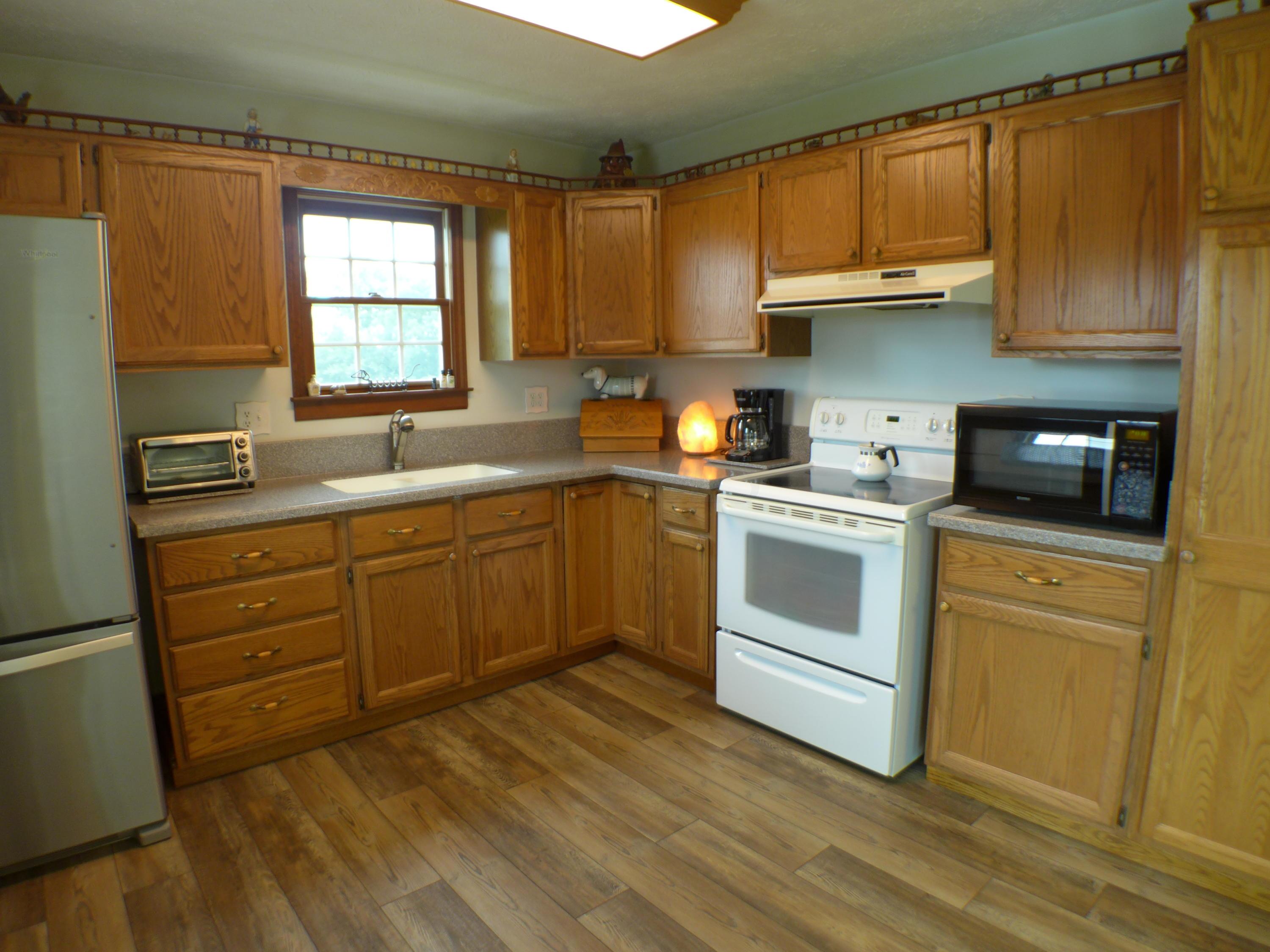 31555 Schrader Road Logan, OH 43138 - Photo 14 of 47 Gallery Image 14