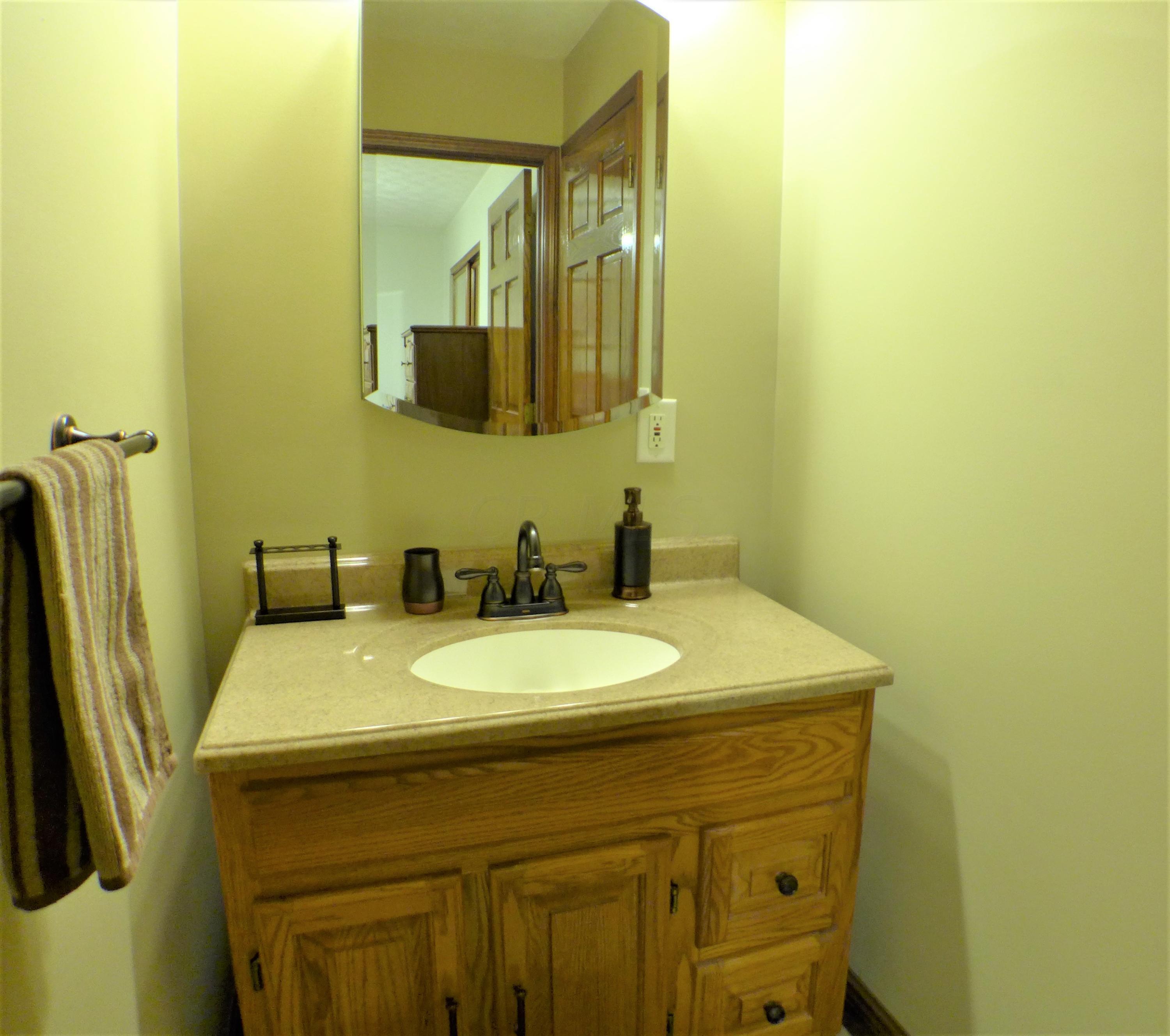 31555 Schrader Road Logan, OH 43138 - Photo 29 of 47 Gallery Image 29