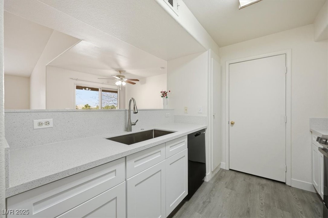 2300 East Silverado Ranch Boulevard, Unit 2135 Las Vegas, NV 89123 - Photo 14 of 32