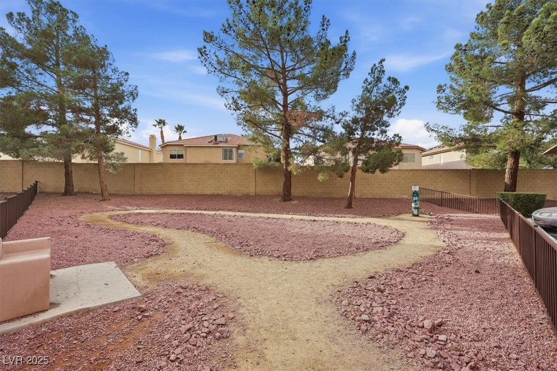 2300 East Silverado Ranch Boulevard, Unit 2135 Las Vegas, NV 89123 - Photo 31 of 32