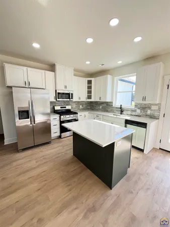 $274,500 | 206 Hickory Street, Americus, KS 66835