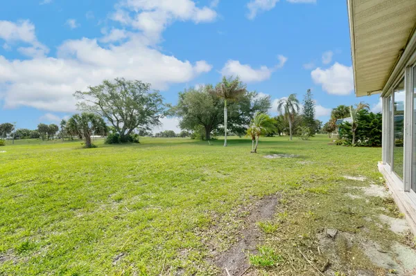$2,300 | 3041 Southeast Morningside Boulevard, Port St. Lucie, FL 34952