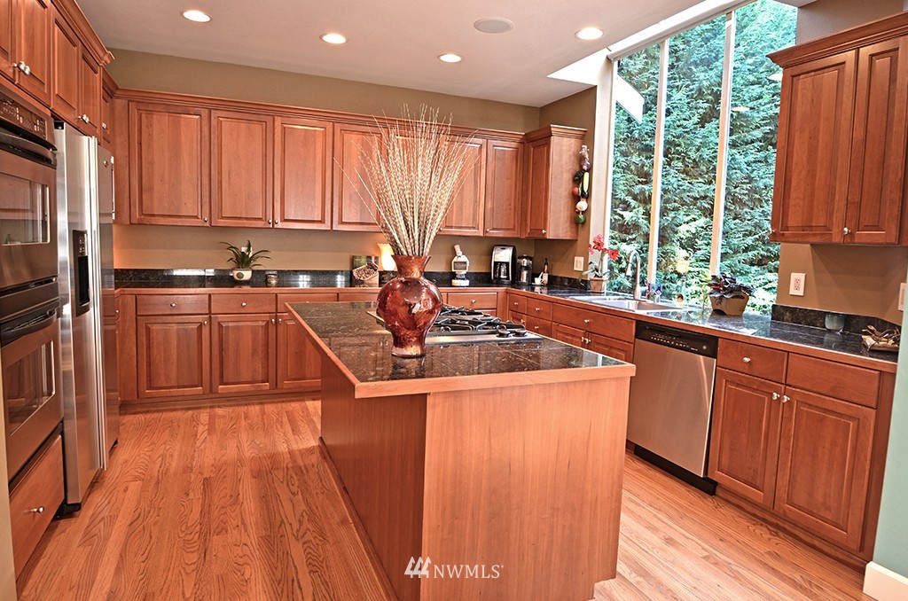 20912 35th Drive Southeast Bothell, WA 98021 - Photo 6 of 25