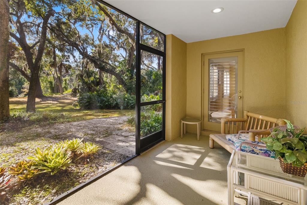 4480 Ascot Circle South Sarasota, FL 34235 - Photo 39 of 76