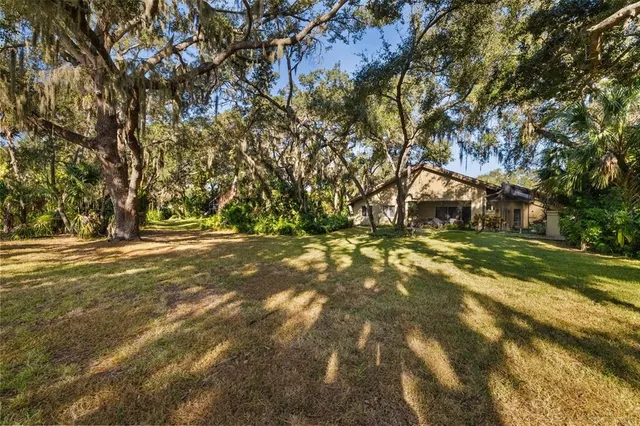 $600,000 | 4480 Ascot Circle South, Sarasota, FL 34235