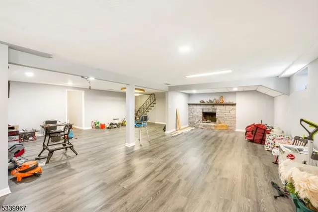 $670,000 | 1015 Georgian Drive, Linden, NJ 07036