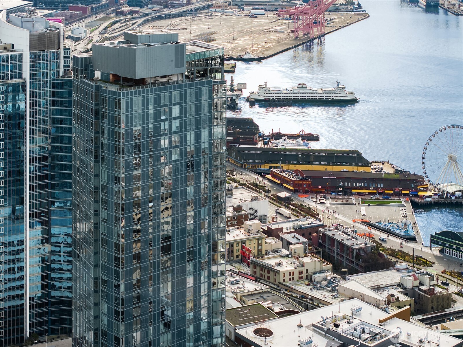 121 Stewart Street, Unit 1601 Seattle, WA 98101 - Photo 29 of 37