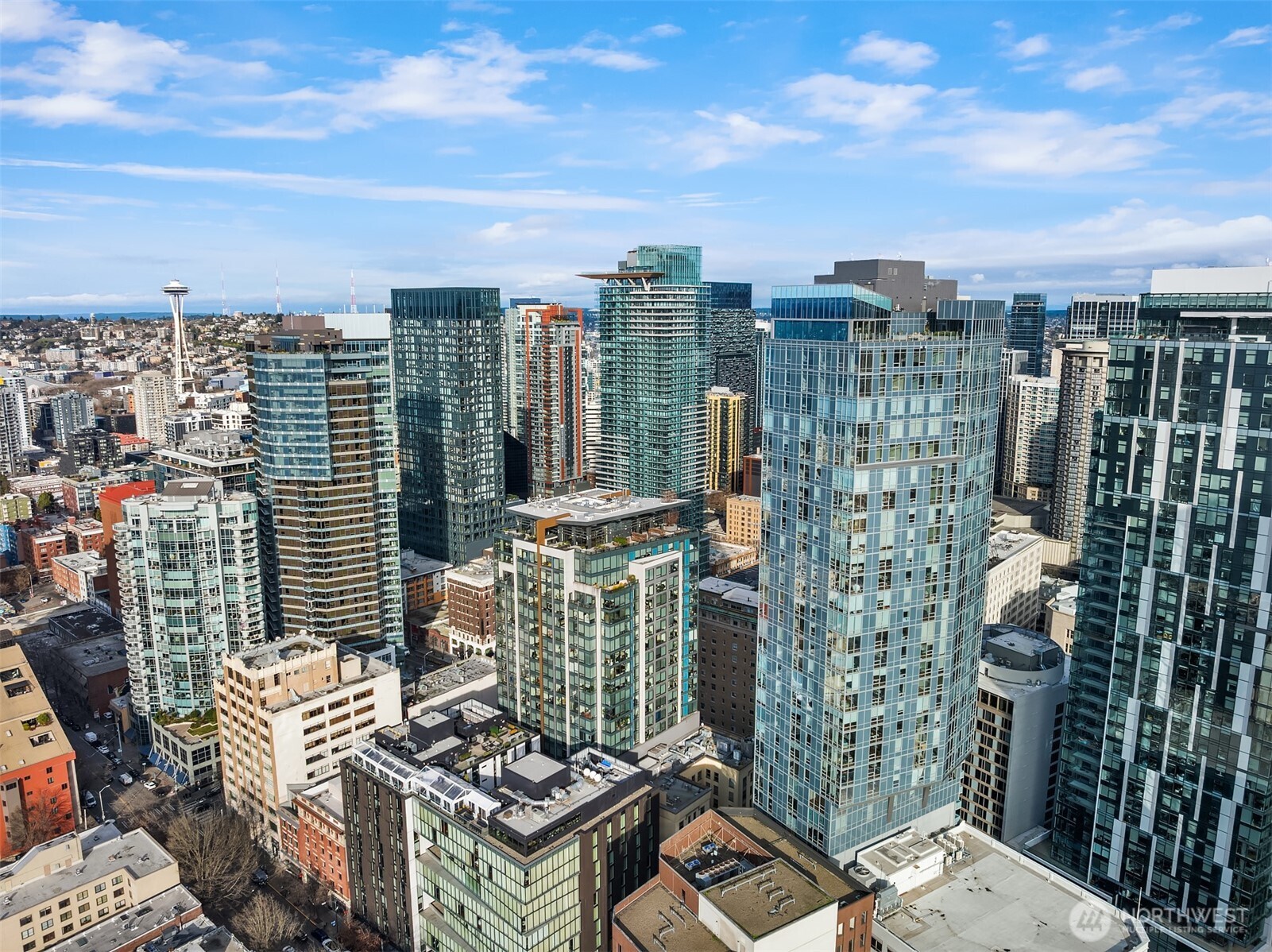 121 Stewart Street, Unit 1601 Seattle, WA 98101 - Photo 32 of 37