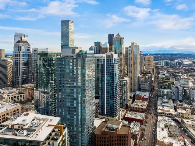 $699,000 | 121 Stewart Street, Unit 1601, Seattle, WA 98101