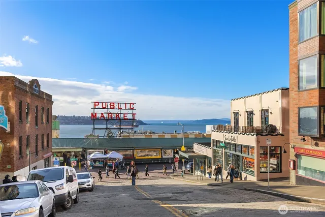 $699,000 | 121 Stewart Street, Unit 1601, Seattle, WA 98101