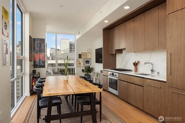 $699,000 | 121 Stewart Street, Unit 1601, Seattle, WA 98101