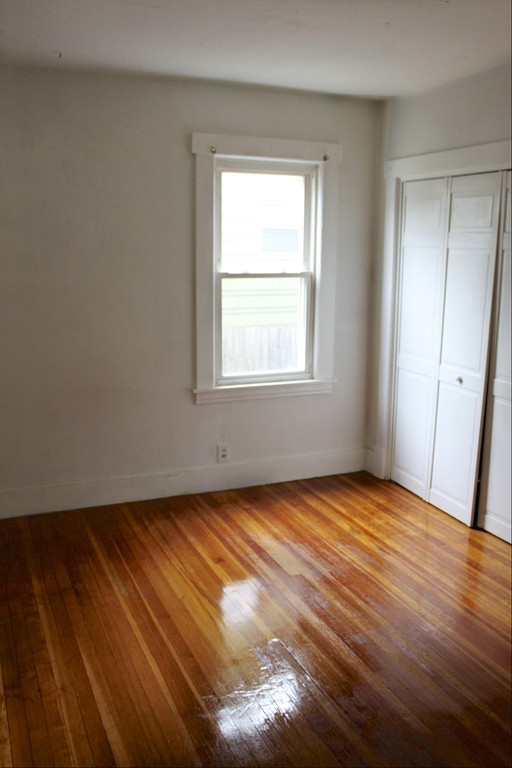 70 Mansfield Street Springfield, MA 01108 - Photo 5 of 26 Gallery Image 5