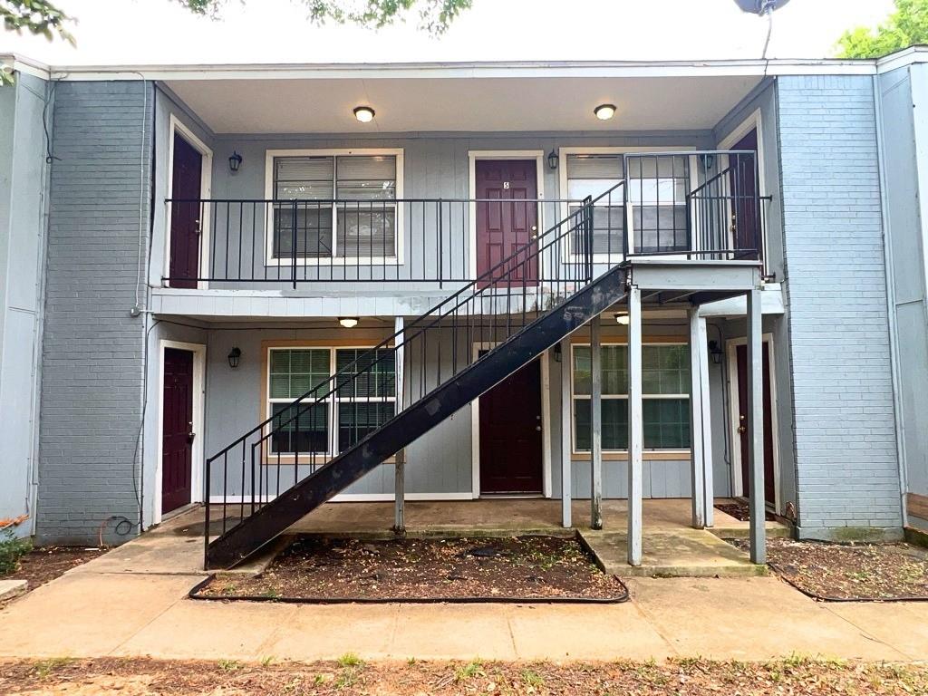219 Fry Street, Unit 7 Denton, TX 76201 - Photo 2 of 9
