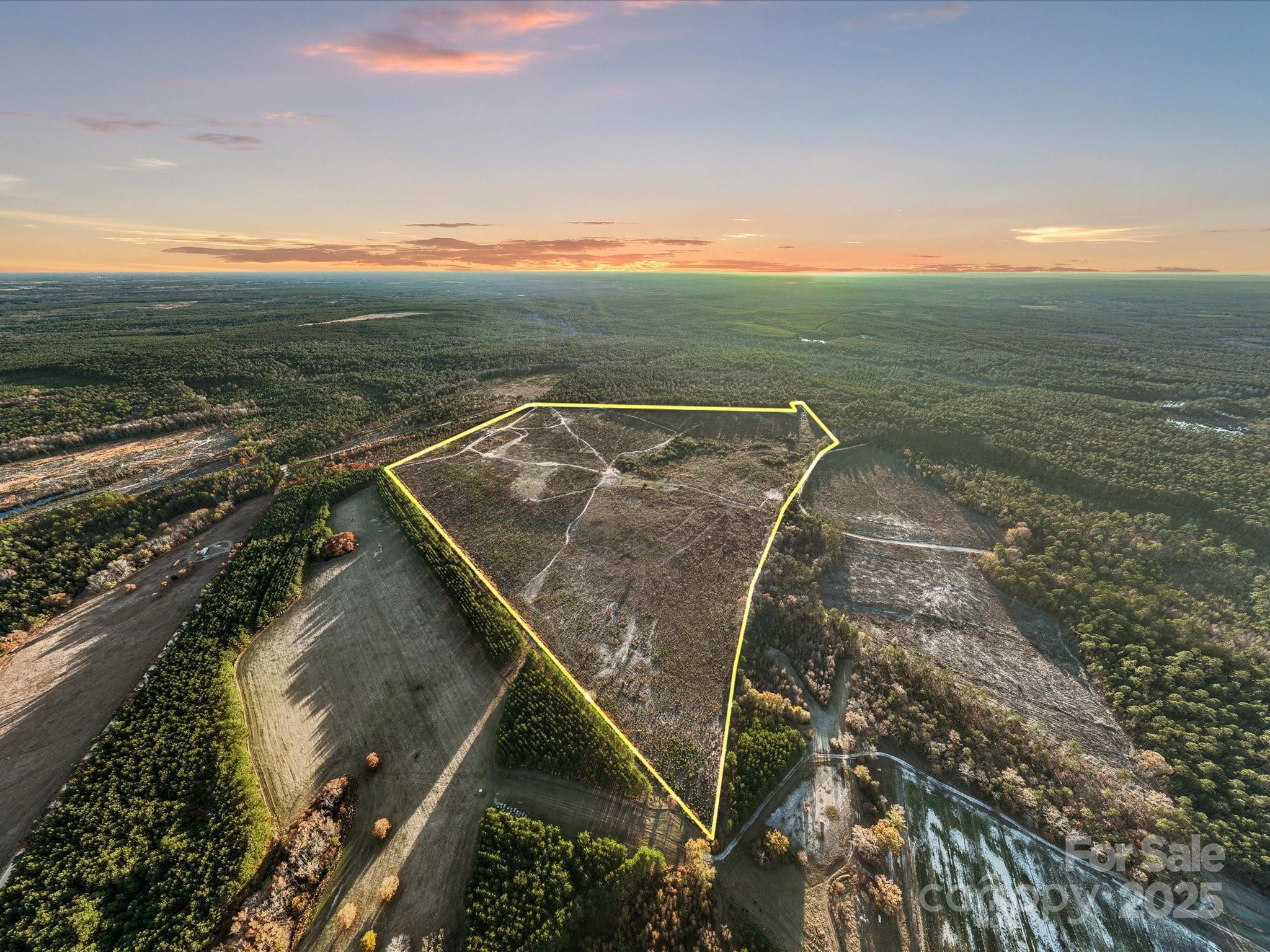 2632 McBride Road Patrick, SC 29584 - Photo 8 of 18 a view of a tennis court