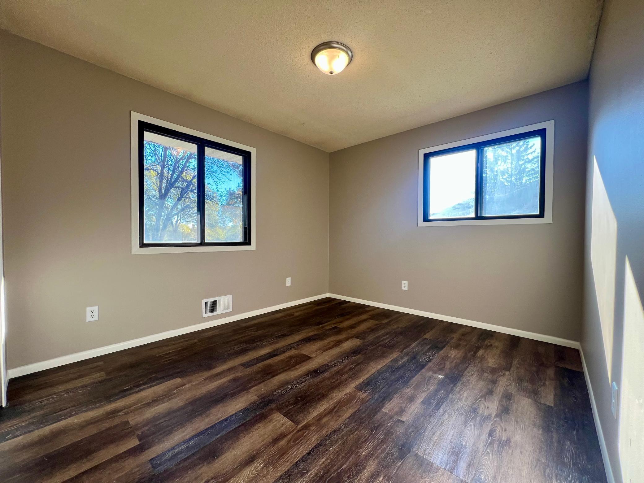 5447 North 4th Street Brooklyn Center, MN 55430 - Photo 9 of 21