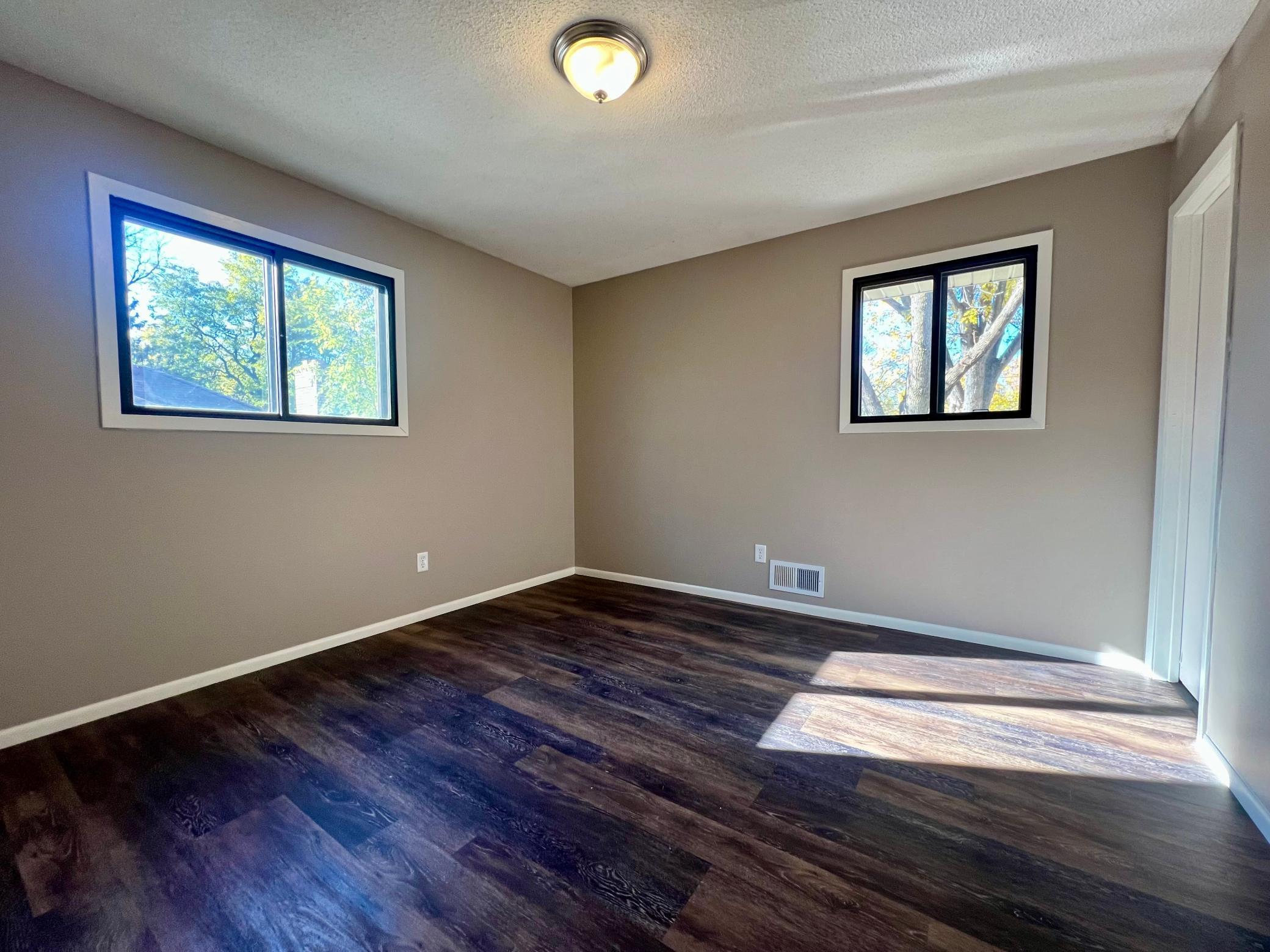 5447 North 4th Street Brooklyn Center, MN 55430 - Photo 10 of 21