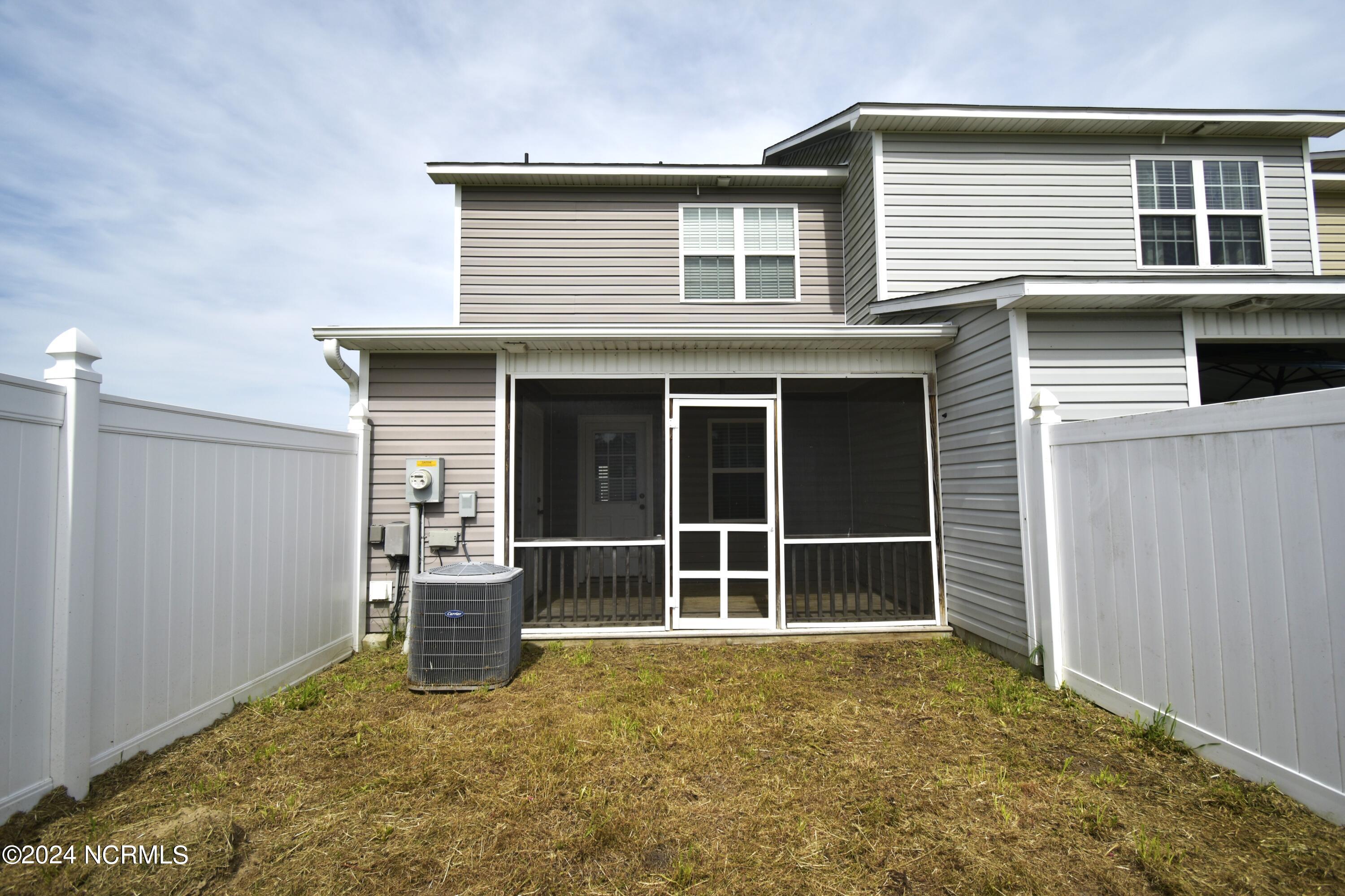 202 Lanieve Court, Unit 4 Hubert, NC 28539 - Photo 12 of 23 _DSC0005