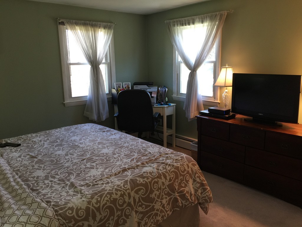 16 Rakeville Circle Bellingham, MA 02019 - Photo 8 of 13 Gallery Image 8