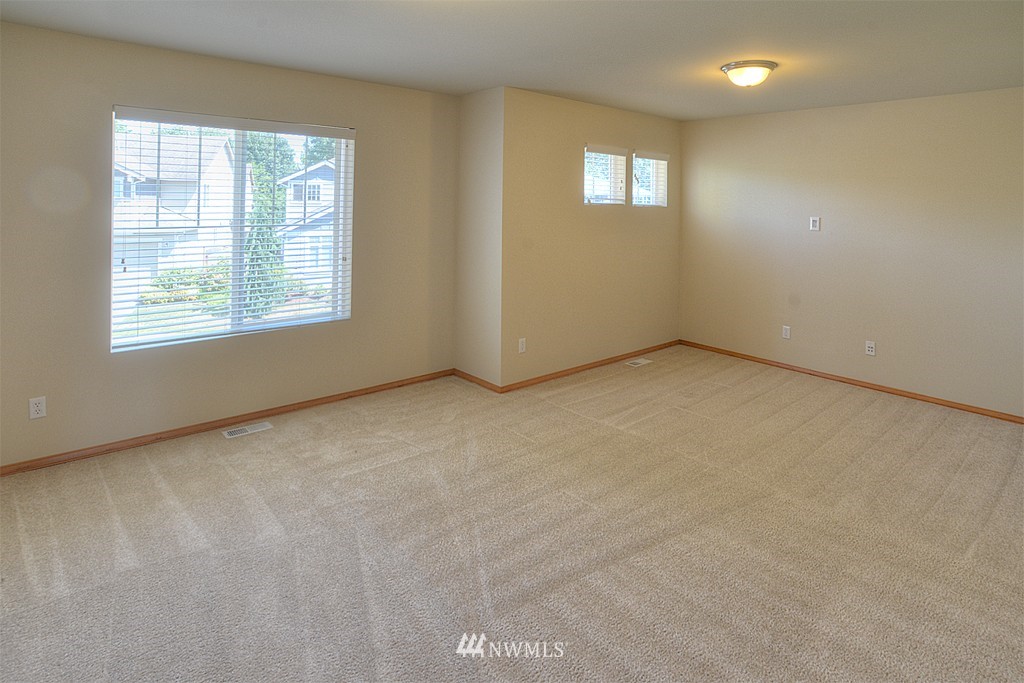 181 Nile Place Northeast Renton, WA 98059 - Photo 16 of 19