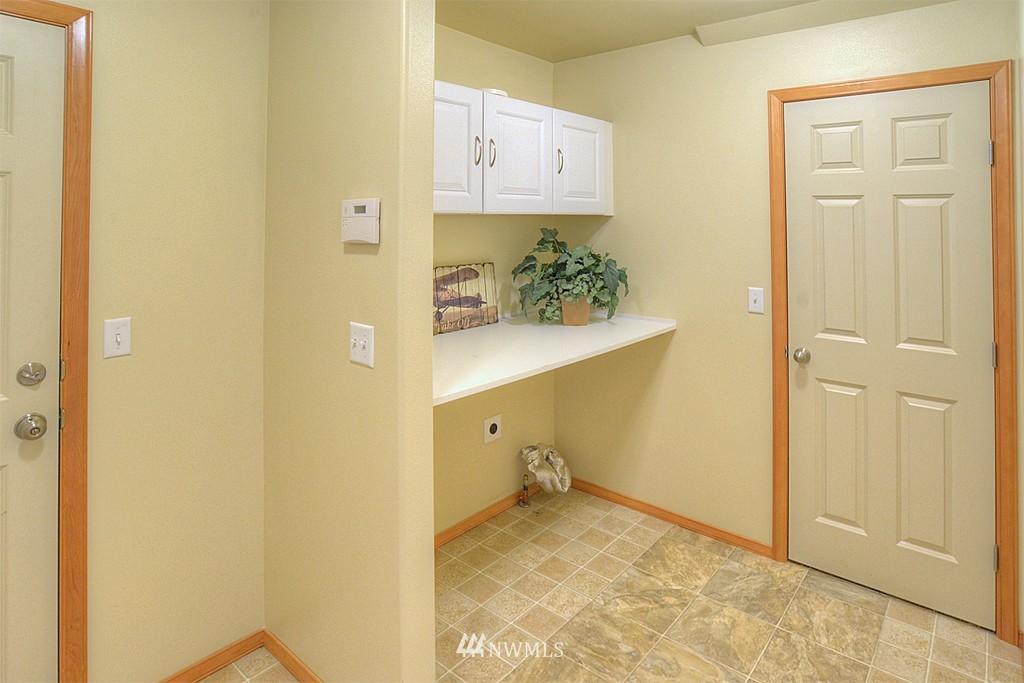 181 Nile Place Northeast Renton, WA 98059 - Photo 17 of 19