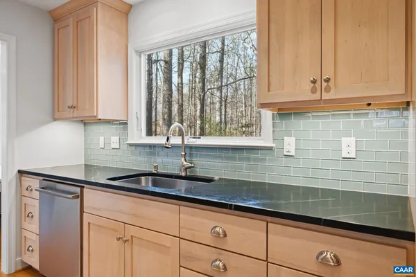 $1,195,000 | 2404 Pine Garth Run, Charlottesville, VA 22901