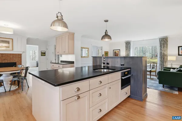 $1,195,000 | 2404 Pine Garth Run, Charlottesville, VA 22901