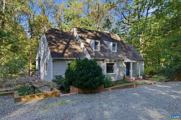 $1,195,000 | 2404 Pine Garth Run, Charlottesville, VA 22901