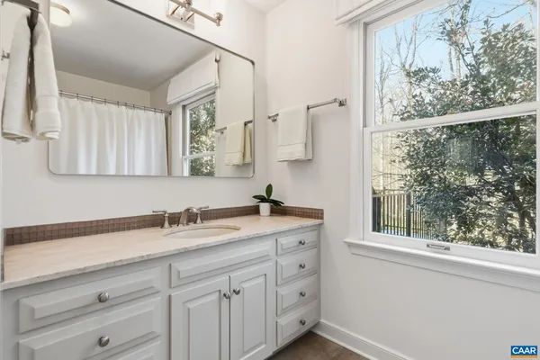 $1,195,000 | 2404 Pine Garth Run, Charlottesville, VA 22901